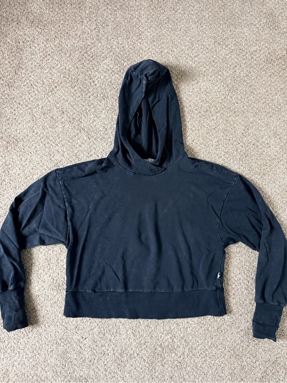 JoyLab Black Cropped Hoodie Pullover